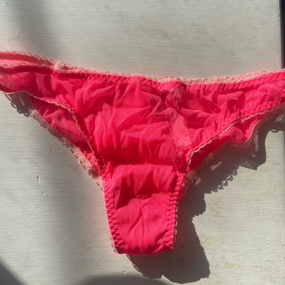 Victoria’s Secret Lingerie Slip Set - Picture 2 of 7